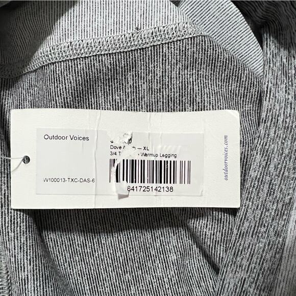 Outdoor Voices Two-Tone 3/4 Leggings Capri Pants Size Extra Large XL - Picture 7 of 7